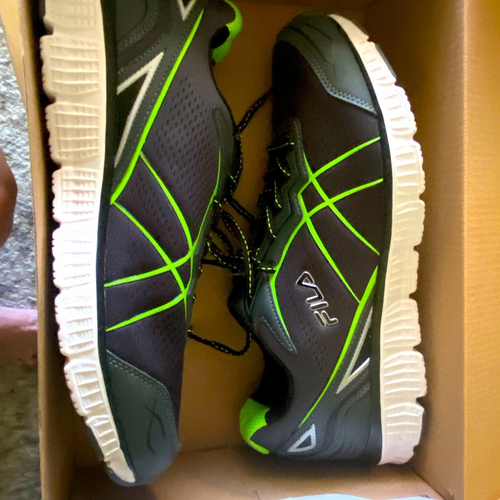 FILA men’s athletic shoes